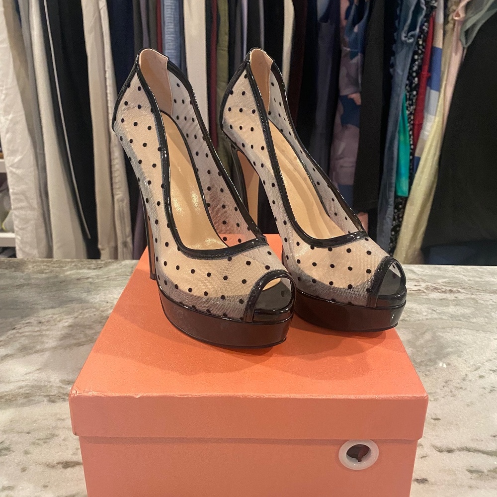 New women's Size 7.5 Stiletto heels black with white mesh with black polka dot